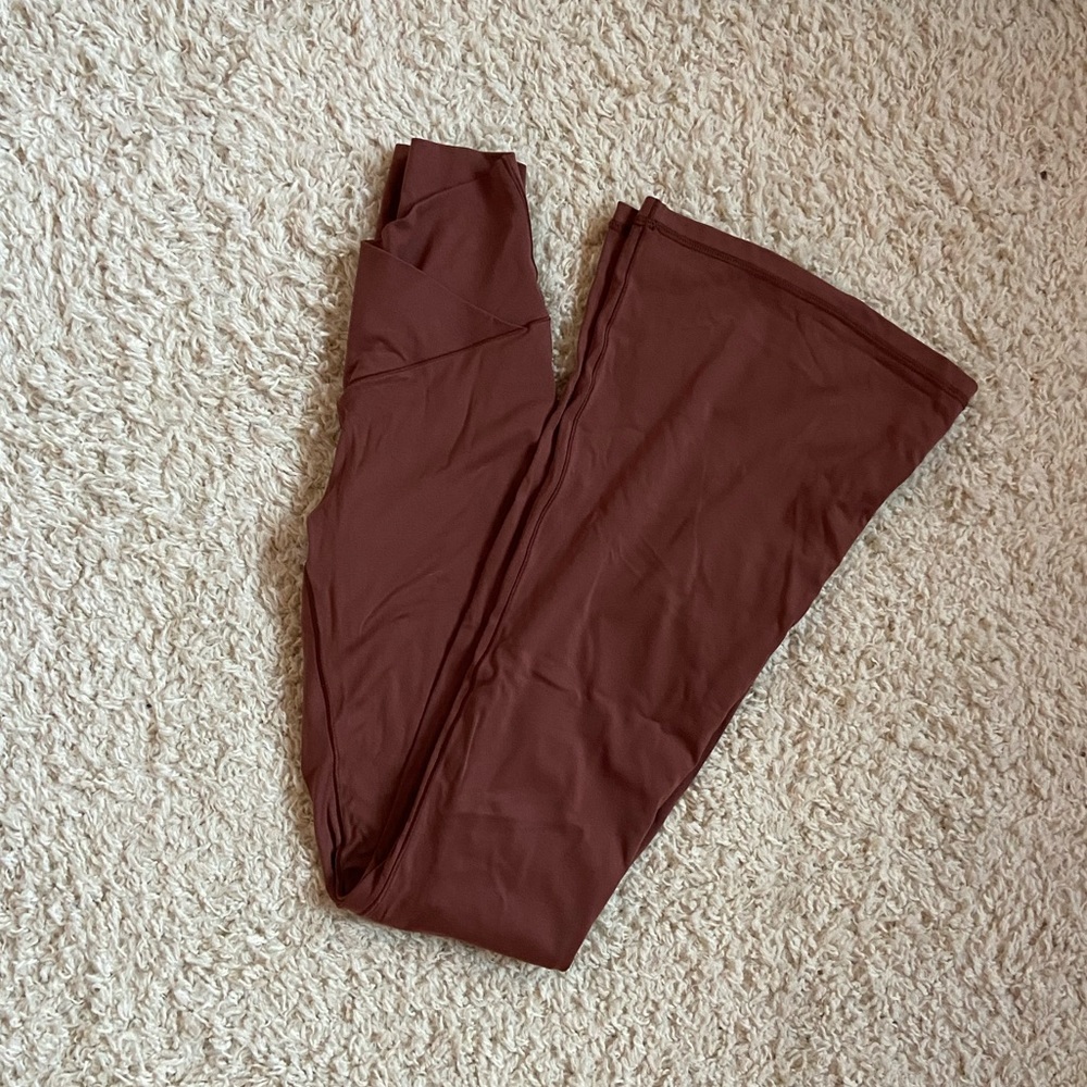 Aerie offline crossover flare leggings